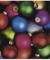 20x kerst servetten met gekleurde kerstballen 33 x 33 cm